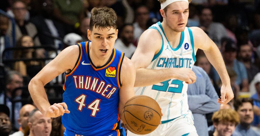 goSkagitThunder guard Nikola Topic diagnosed with testicular cancer and undergoing chemotherapyOKLAHOMA CITY (AP) — Oklahoma City Thunder guard Nikola Topic has been diagnosed with testicular cancer and is undergoing chemotherapy..10 hours ago 68e3725c1f6fd.image .jpg