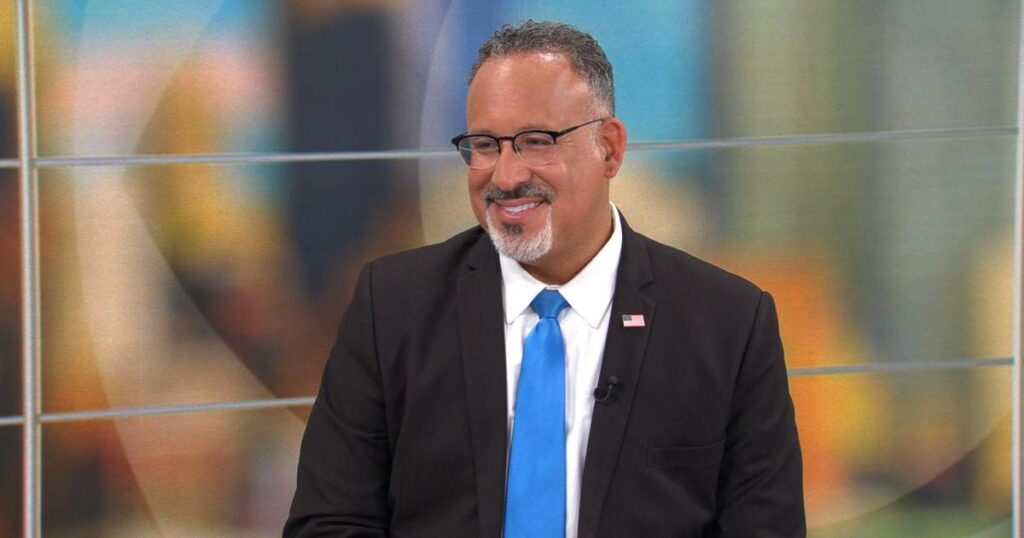 0829 cmo education.jpg