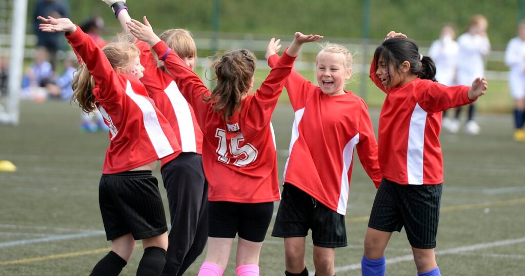554934415nr00005 fa girls f.57dc8d17.fill 1200x630.jpg