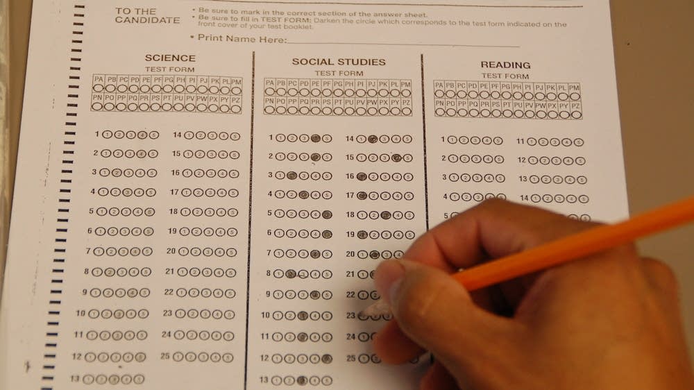 Minnesota school test scores stabilize but COVID’s effects linger 6b283b 20131030 ged2.jpg