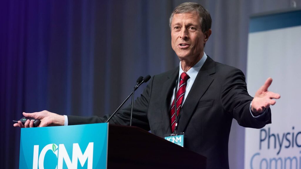 Neal barnard icnm 2023 podium.jpg