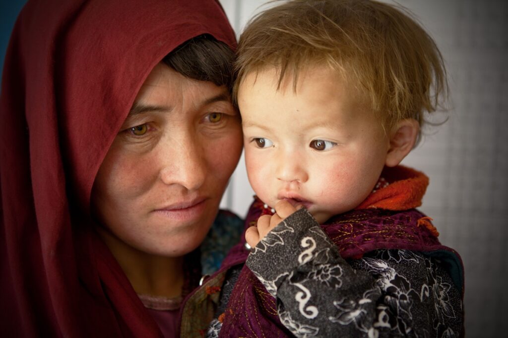Woman daugther afghanistan.tmb 1200v.jpg