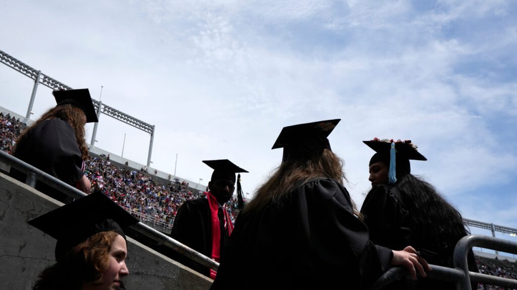 Why the U.S. News college rankings have sparked controversy, criticism 05614589 8054 4c21 A89b 848e6e2f0adc Ceb Osu Graduation Bjp 28.jpg