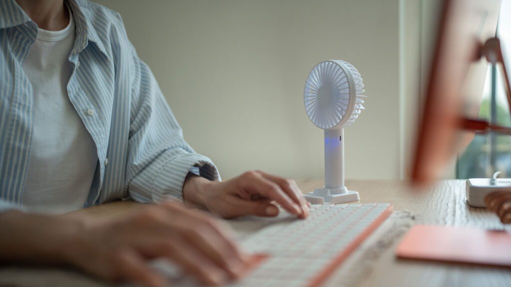 A new drug shows promise for hot flashes due to menopause 082724 Ac Menopause Treatment Feat.jpg