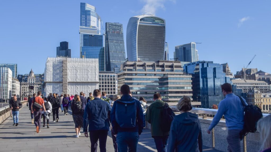 108033063 1726133494155 Gettyimages 2170630832 Vukvalciccity110924 11.jpeg