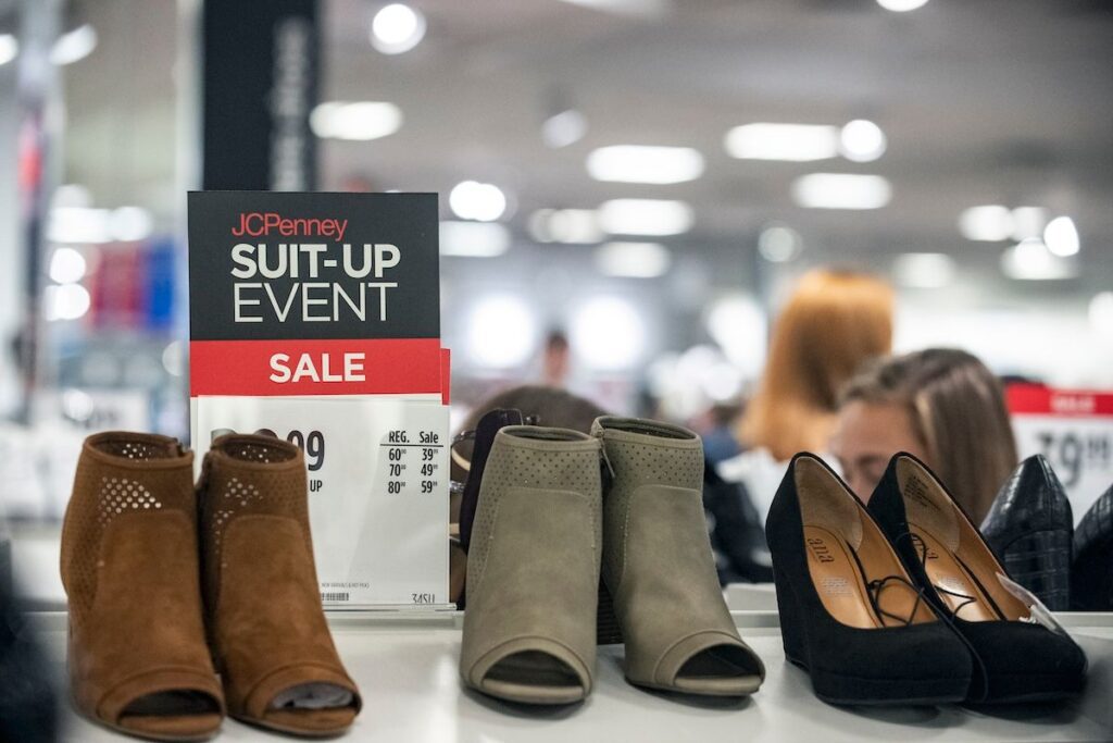 Career Services holds JCPenney’s Suit-Up Event, seeks volunteers | E-News 1726504417 1200x800.jpeg