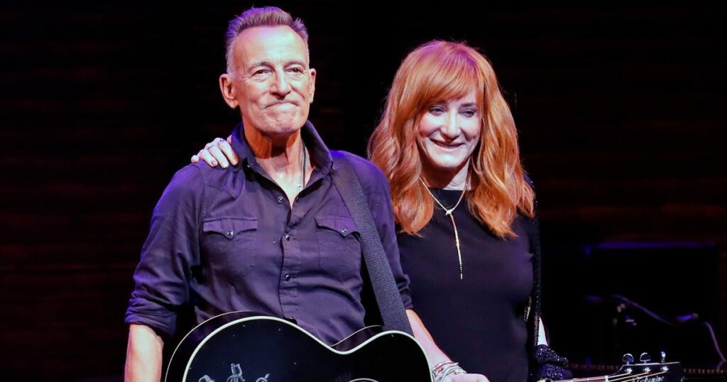 240909 Bruce Springsteen Patti Scialfa Mb 0931 053bf8.jpg