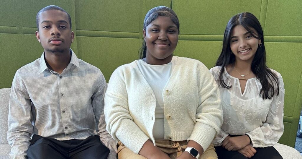 Marietta Daily JournalFulton Students Land Banking Apprenticeships to Gain Career SkillsThree students from the Fulton County School System have been selected for
Delta Community Credit Union's High School Apprentice Program,….12 hours ago 66d8d55b157a6.image .jpg