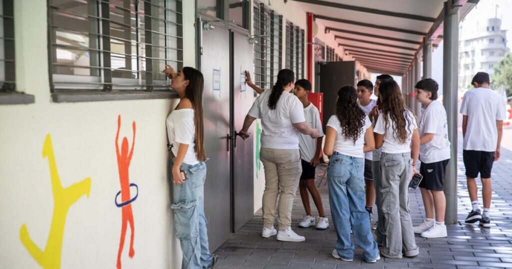 Parents in Northern Israel Forced to Choose Between Children’s Safety and Education – Israel News 700503.jpg