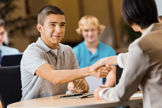 Career-connected learning yields positive impact on learners’ future plans Bg9jyww6ly8vzgl2zwltywdll0dldhr5sw1hz2vzltq2nja0otuwms5qcgc.webp.webp