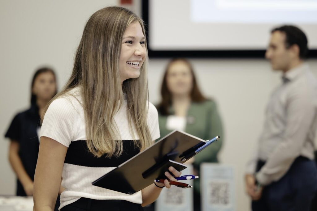Career Expo Draws Recruiters from 50 Top Corporations, Hundreds of Eager Student Job-Seekers Busn2024 09 11 Businesscareerexpo 51.jpg