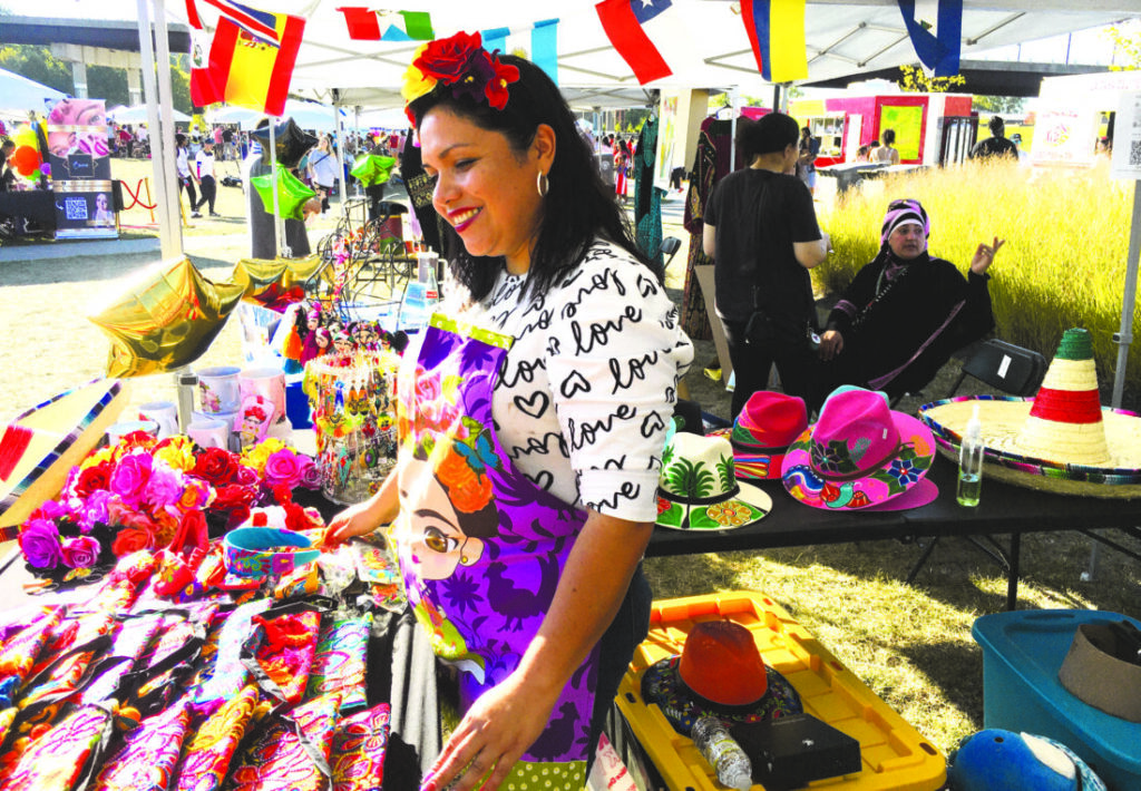 Spanish culture celebrated in Youngstown | News, Sports, Jobs Hola Fest2 1100x763.jpg
