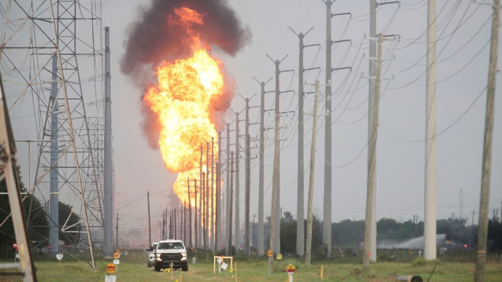 Pipeline Flames3.jpg