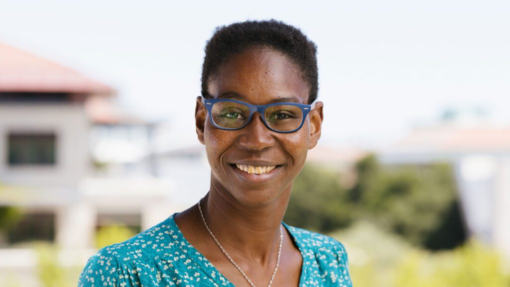 Science NewsThis biophysicist’s work could one day let doctors control immune cellsThe Stanford biophysicist thinks that understanding the mechanics of cell 
movement could allow scientists to manipulate immune cells..3 days ago Sn10 Hawa Racine Thiam Feat.jpg