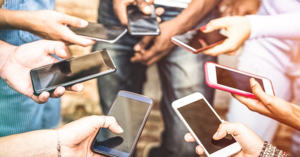 Education leaders mixed on banning cellphones in schools statewide Urlhttp3a2f2fnpr Brightspot.s3.amazonaws.com2f122f932f3267a86f4774ac0c4801af26171f2fmicroso.jpeg