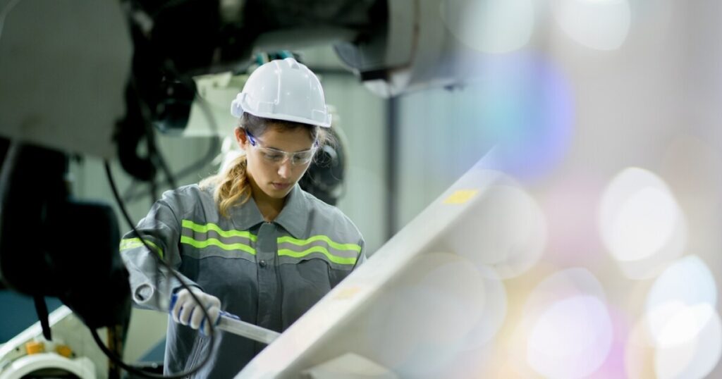 Gains are slow for women in construction Urlhttps3a2f2fewscripps.brightspotcdn.com2f0d2f8c2f14ee7d984e1fbcf983db9ead5d6b2fshuttersto.jpeg