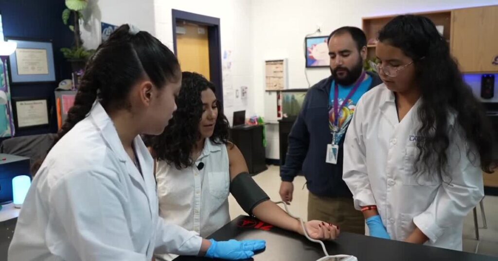 Gregory-Portland Middle School introduces career exploration program Urlhttps3a2f2fx Default Stgec.uplynk.com2fause2fslices2f5322f45becd2ce5fa40e4a2a753f09e2a52.jpeg