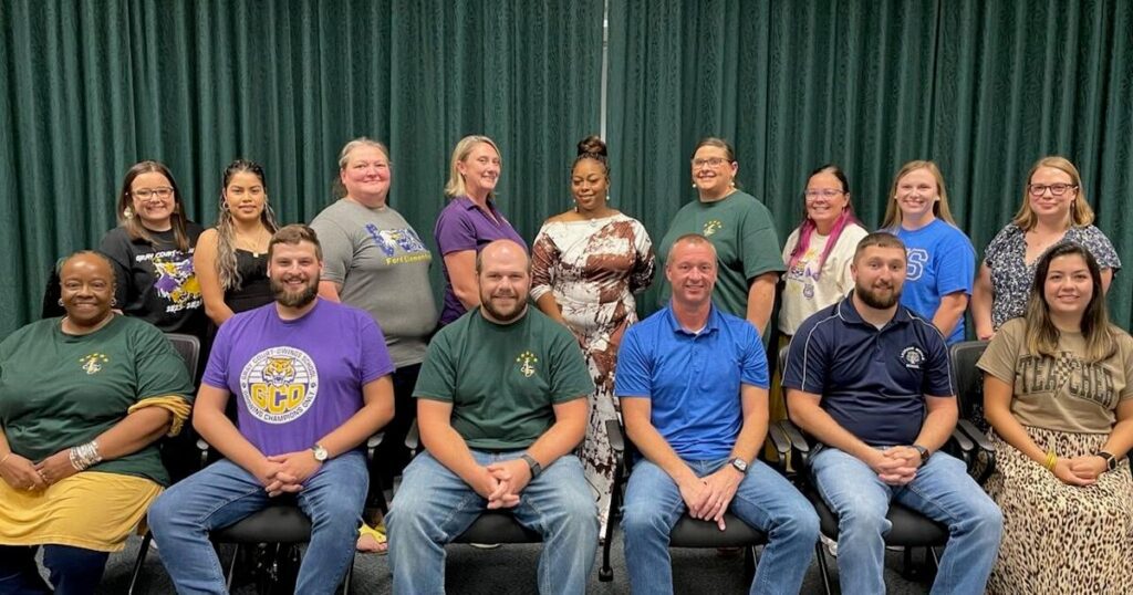 District 55 educators earn master’s degree in education on diverse learning | News 67033eba5e323.image .jpg