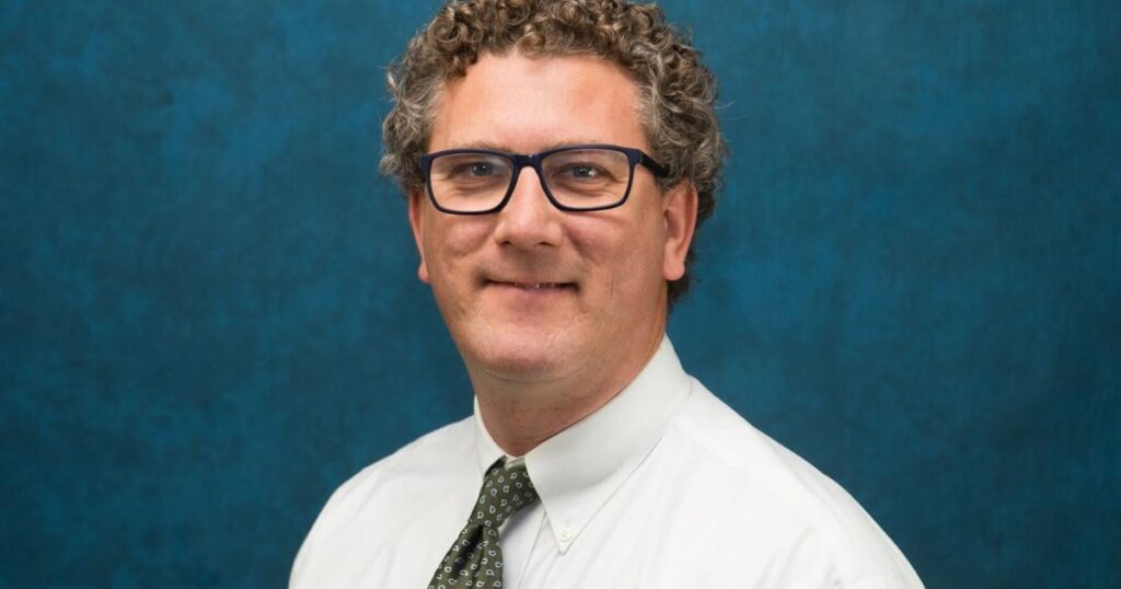 Schools need collaborative leaders, not ‘cult of personality,’ Louisiana prof says | Education 6706c6f90cadb.image .jpg