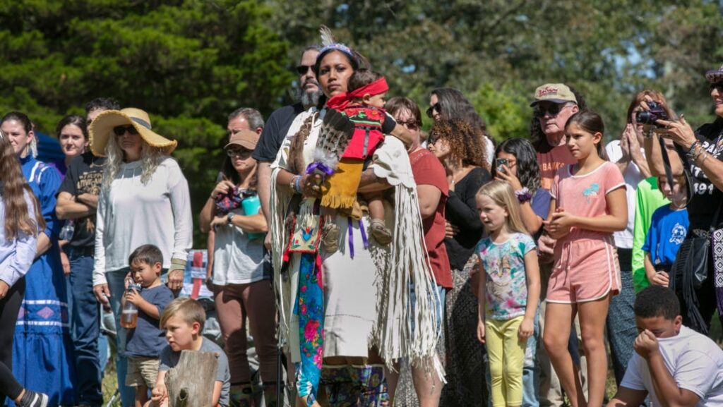 75489710007 Powwow 1.jpg