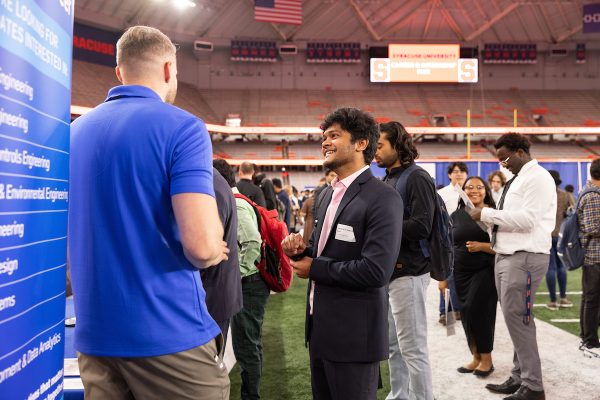 Career Services Recognized With Second Career Spark Award — Syracuse University News Anr 2023careerfair 00745 600x400.jpg