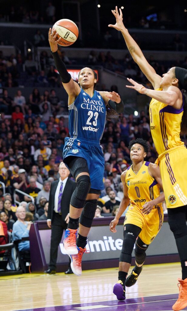 Maya Moore Candace Parker Game 4 Wbna Finals Los Angeles 2017.jpg