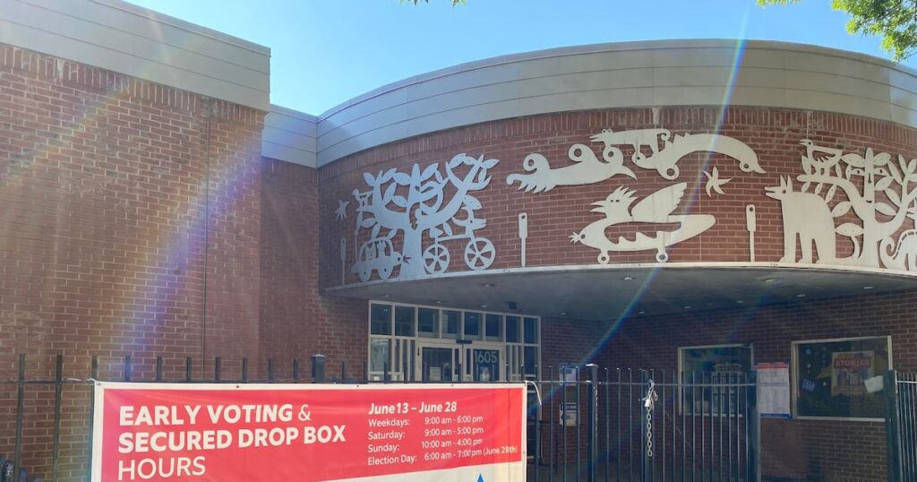 Chicago School Board Elections: Q&A forums with the district candidates O7ugxkv2lfhq5cvujbj2ws2wbm.jpg