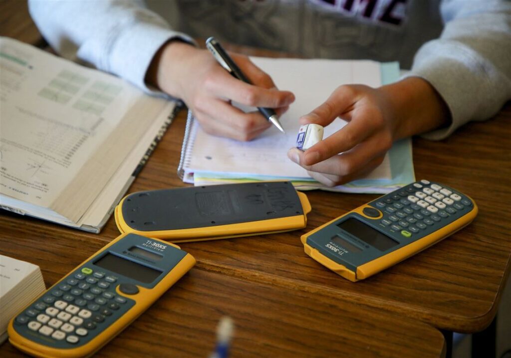 Students Performance 1727710512.jpg