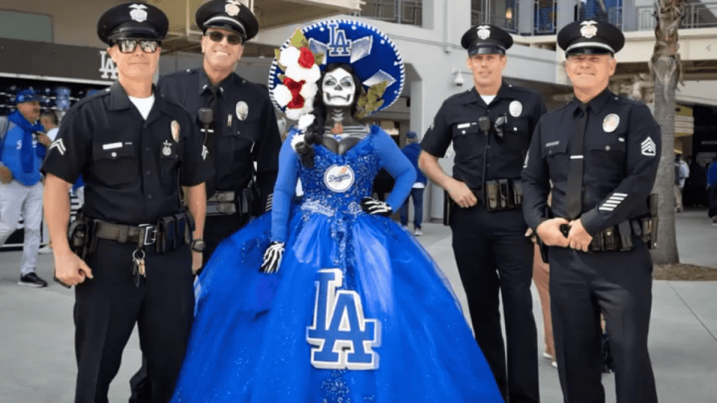 fan merges love of Dodgers, Mexican culture – NBC Los Angeles Catrina Ad59a8.png