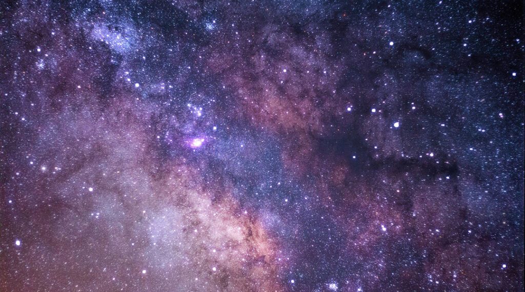Glimmers in the cosmic dawn: New observations challenge theory of supermassive black hole formation Constellations 2609647 1280.jpg