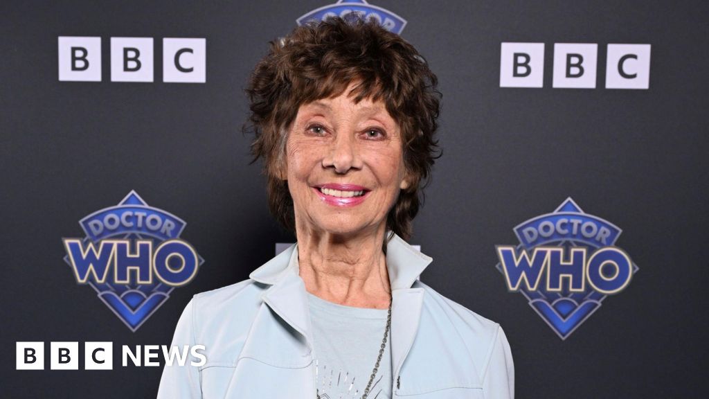 Doctor Who star Carole Ann Ford ponders ’emotional’ return after 60 years D9ff5200 83e6 11ef 891f B57449f0c027.jpg