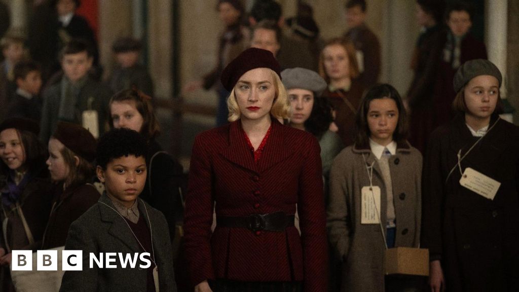 Steve McQueen Blitz film premieres at London film festival Dd14c7b0 76a6 11ef 9d45 11af7884b485.jpg