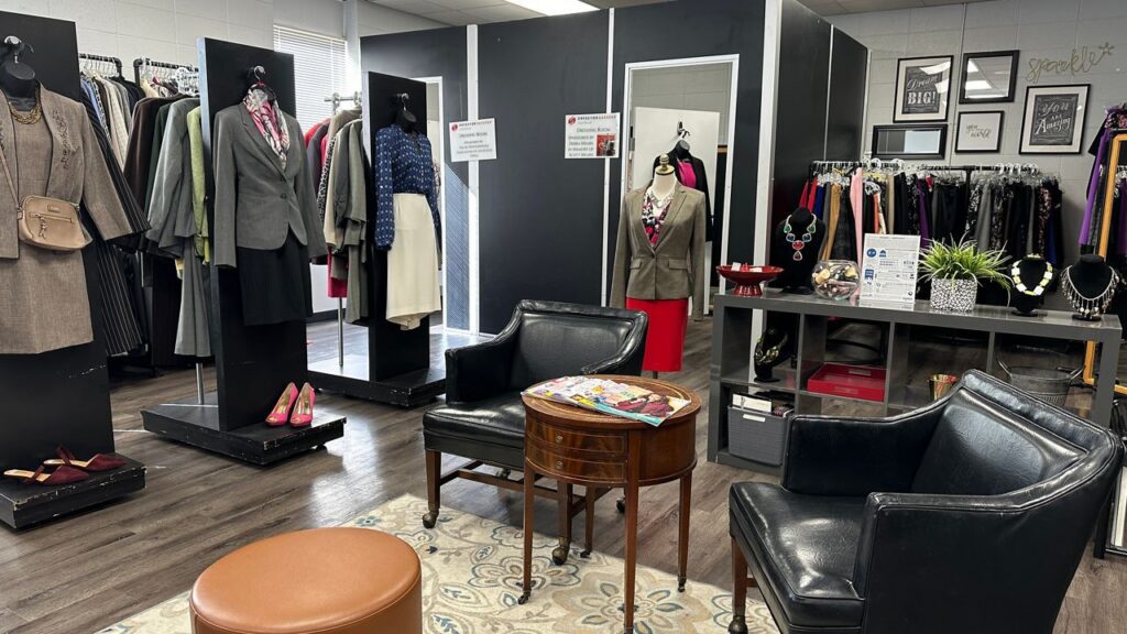 Louisville group helps women get career-ready Dress For Success Boutique Ky 1018.jpeg