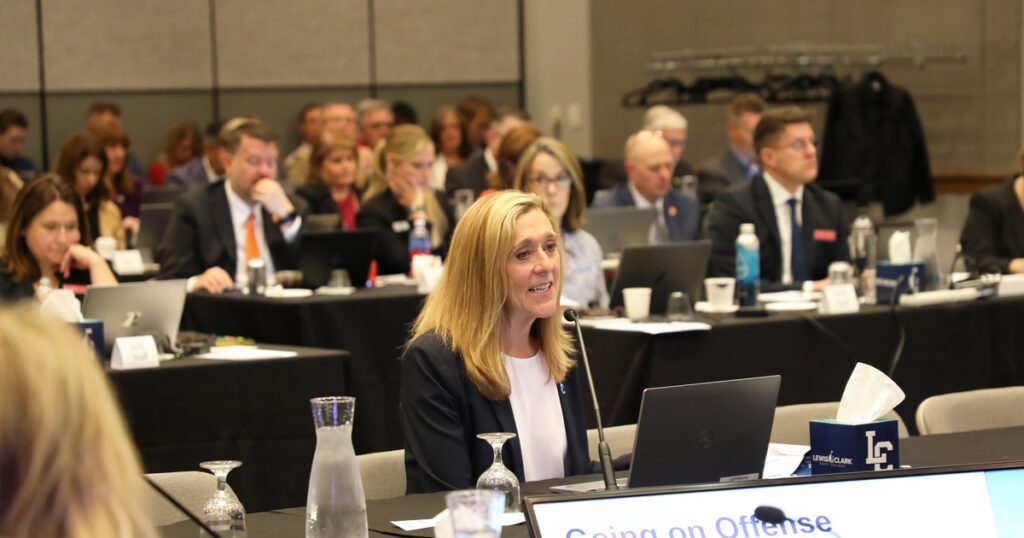 LC State to host State Board of Education Oct. 16-17 – Campus News President Pemberton At Sboe Meeting.jpg