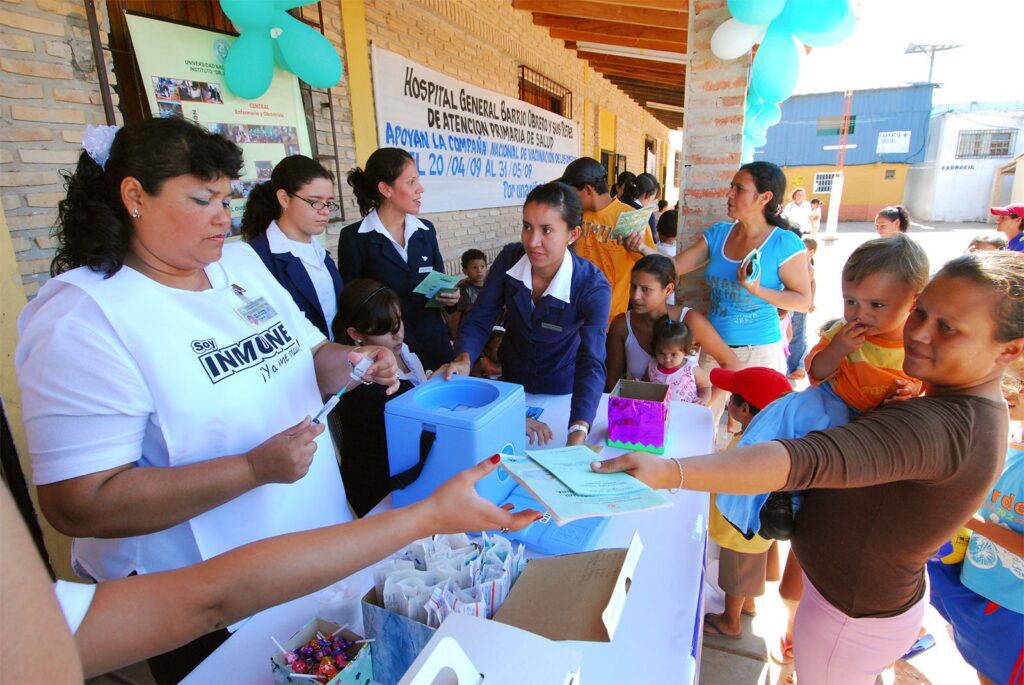 World Health Organization (WHO) | History, Organization, & Definition of Health Workers World Health Organization Vaccinations Paraguay Mariscal.jpg