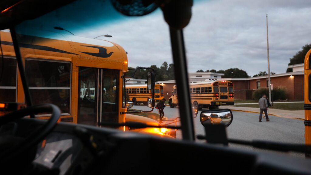 Delaware task force on student behavior issues first report 0106b8b2 Aaed 4e8e A13c C2f49503e984 School Bus 10 10 Jm 2.jpg