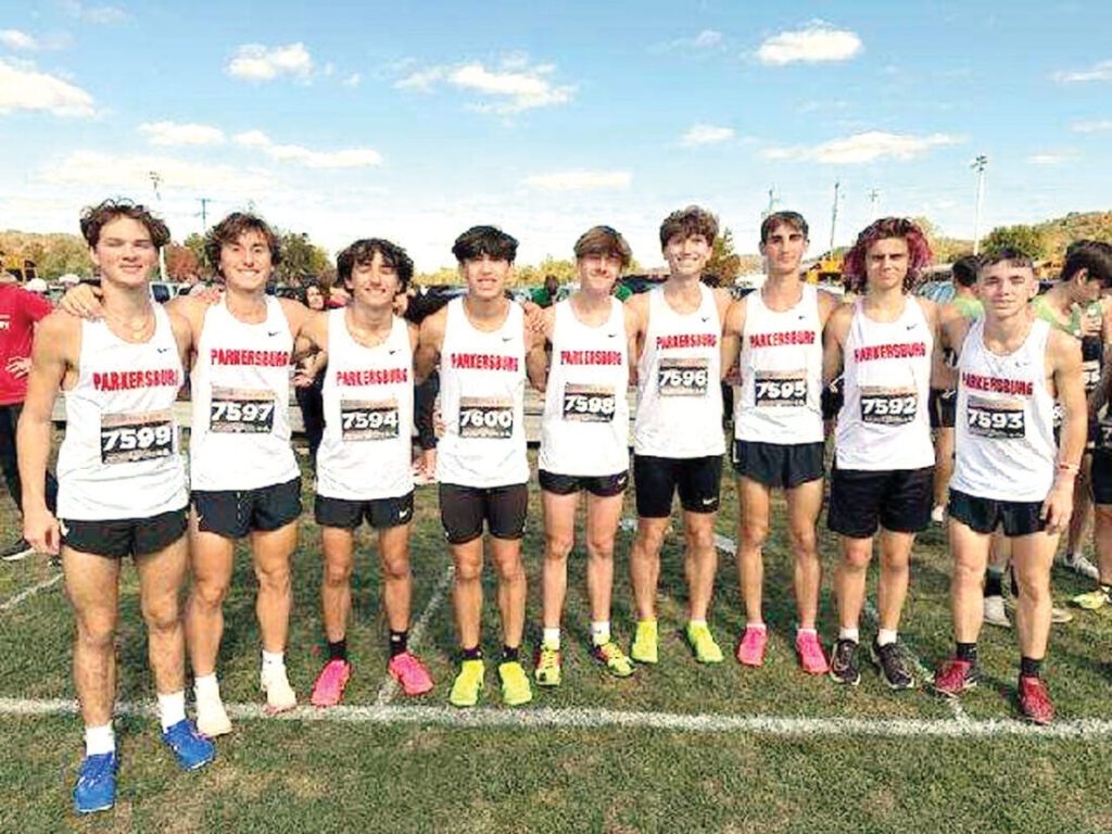 11 01 24 Phs Xc Boys Tle 1100x825.jpg