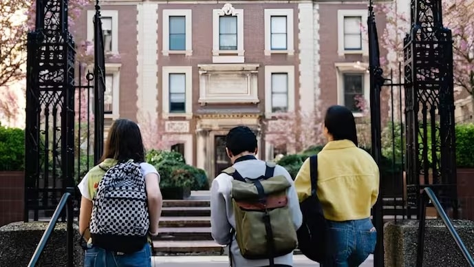 Canada ends fast-track visa scheme: How will it affect Indian students? Study Abroad 111609323 16x9 0.jpeg