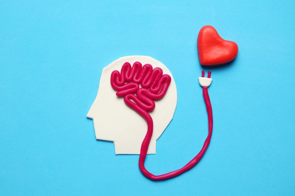 Doctor reveals 4 simple ways to lower your risk of dementia 09n.nyu Web.jpg