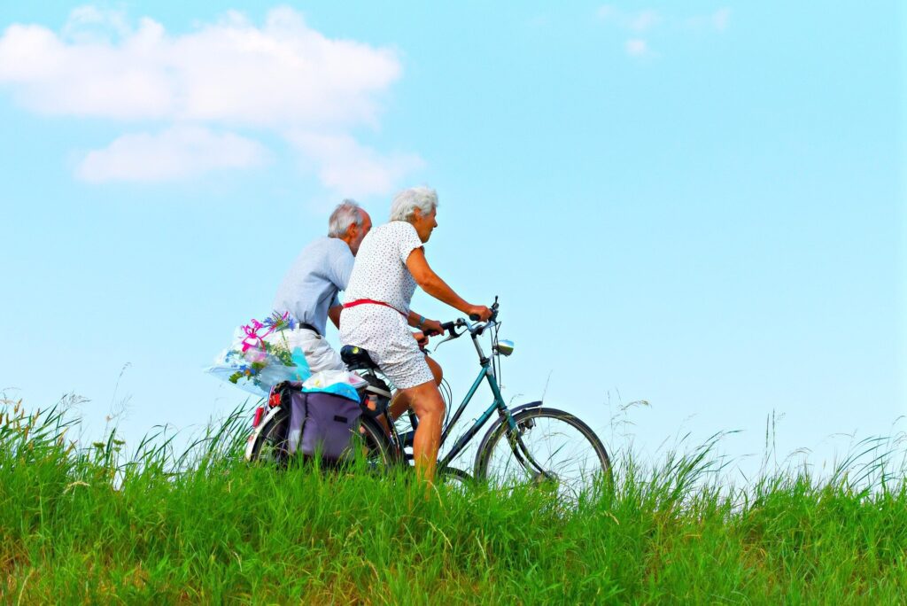 New study reveals lifestyle divide and depression link Elderly Exercise.jpg