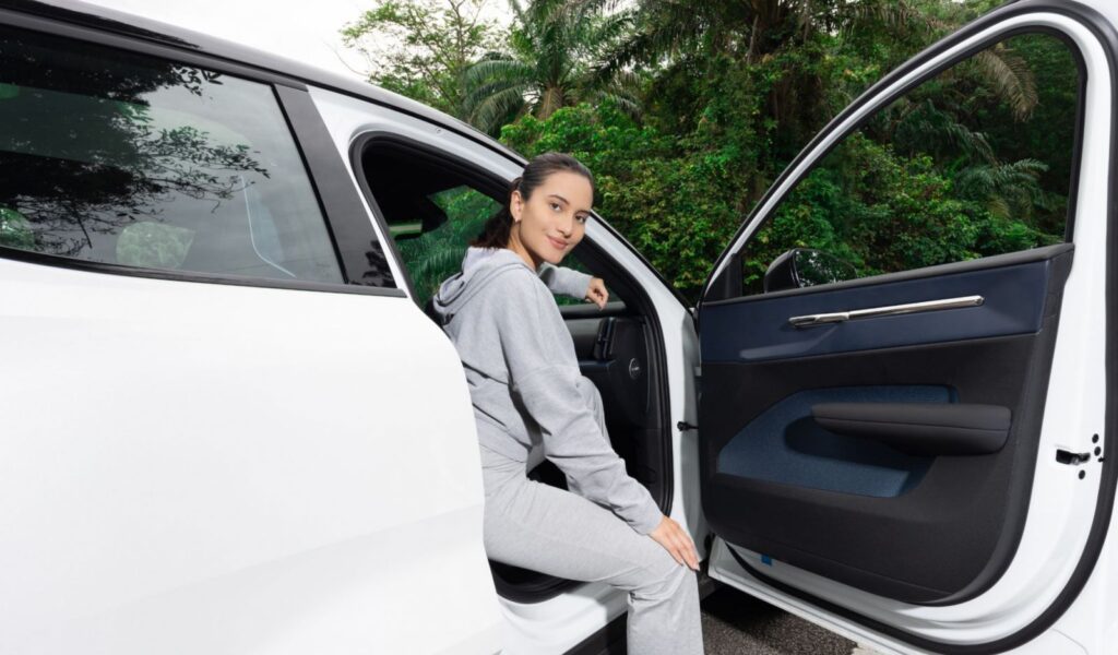 03100110 2 Cover 1600x938.jpg