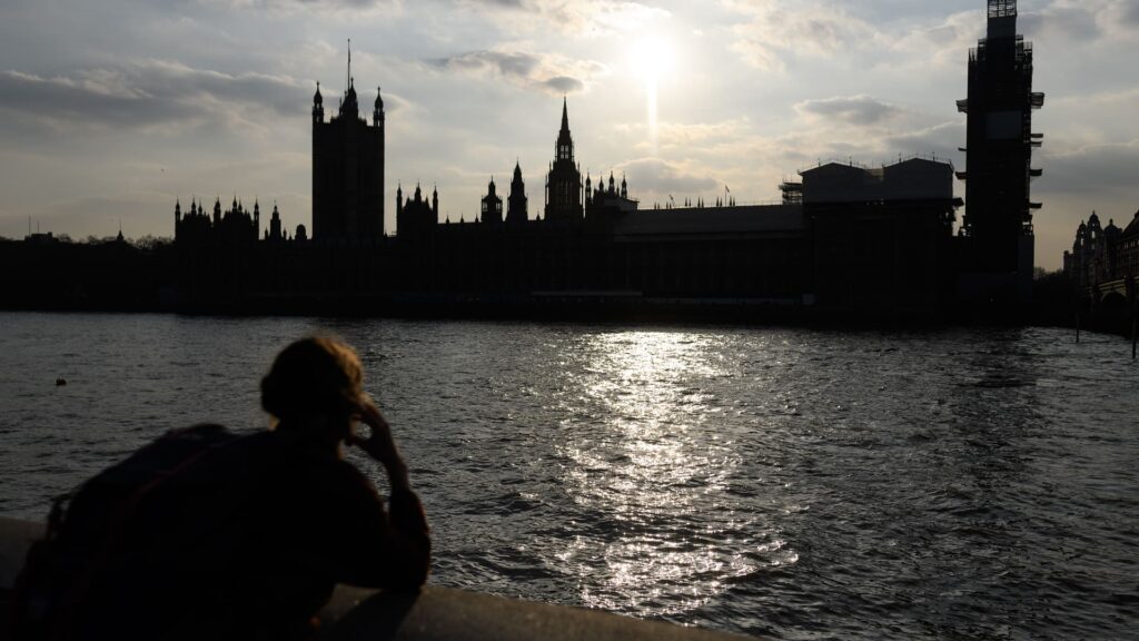 105821677 1553851992553hpwestminster.jpg