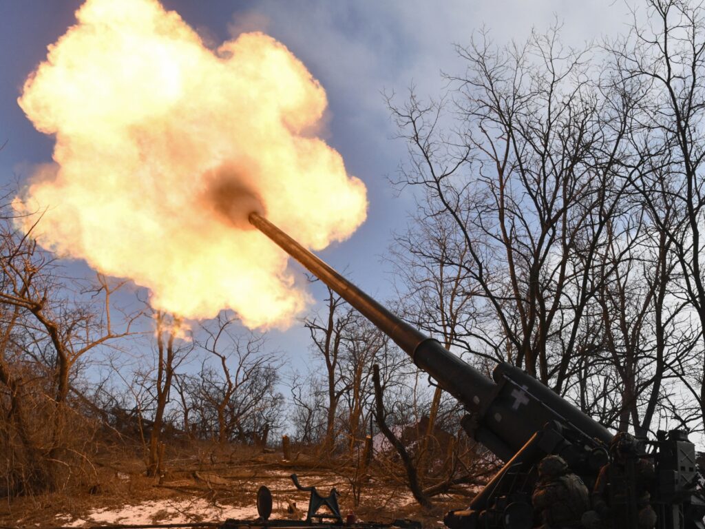 Afp 20250222 36yb43c v2 highres topshotukrainerussiaconflictwar 1740822055.jpg