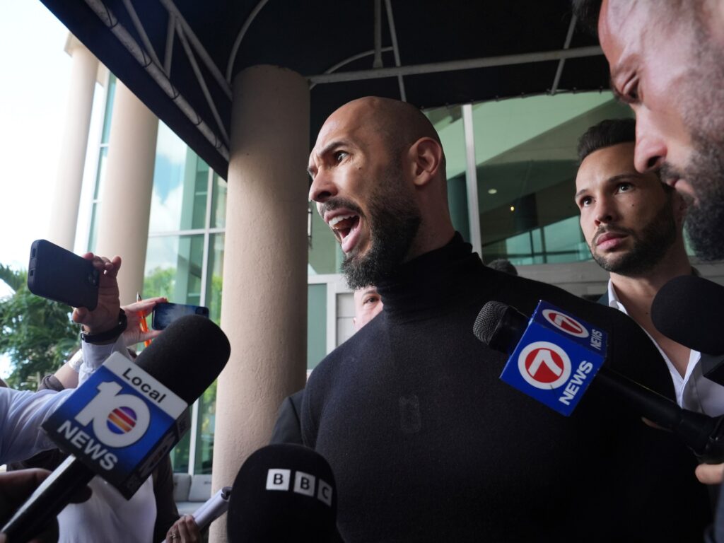 Ap25058684173025 1741137116.jpg