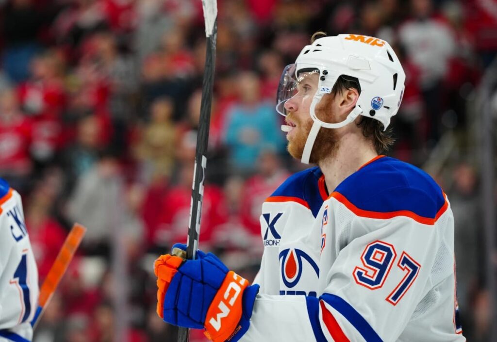 Oilers NationMonday Musings: Oilers’ Health Issues, Battle for Home Ice Advantage, and MoreThe Edmonton Oilers' roster contains seven of the top 50 active goal scorers in the NHL. Corey Perry is seventh with 444 career goals,….3 hours ago Usatsi 25556451 1.jpgw1200q75.jpeg