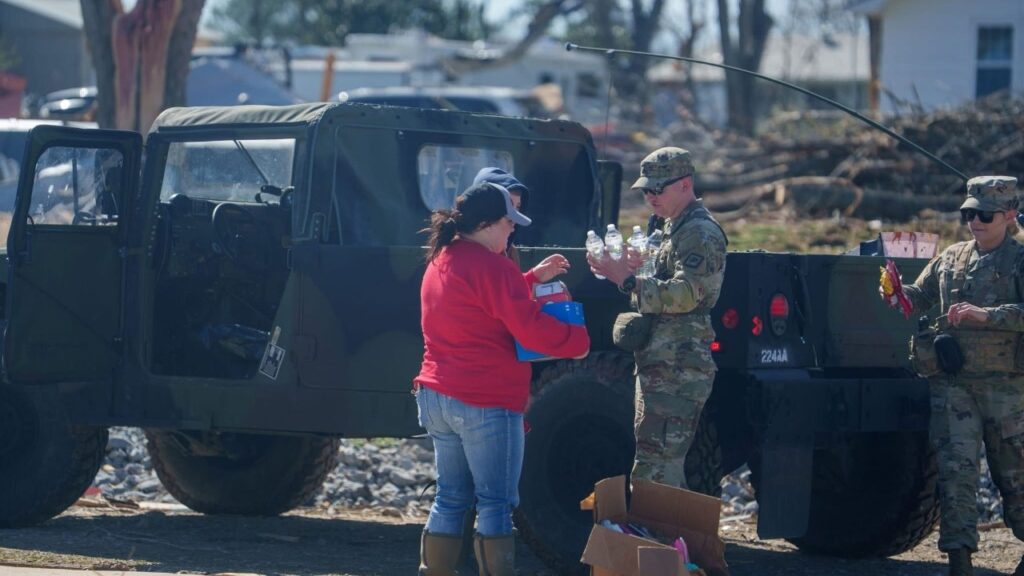 Trump activates National Guard in tornado-ravaged Arkansas Gmmlk4iwmaajj u.jpg
