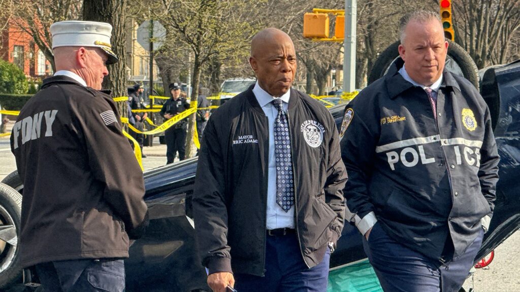Mother, 2 children walking in NYC killed by woman driving with suspended license: police Mayor adams crash 4.jpg