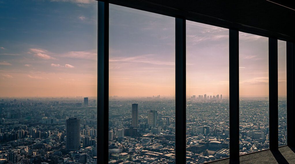 Windows that cool themselves could cut AC costs Shibuyasky 4768679 1280.jpg