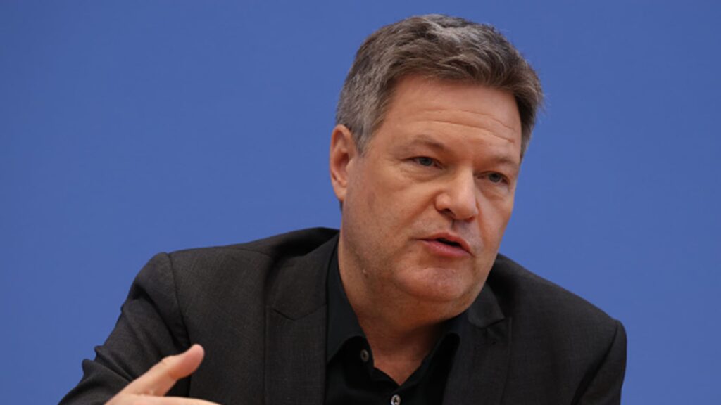 108125590 1743669992761 gettyimages 2201673353 3h4a6495 iay3bitz.jpeg