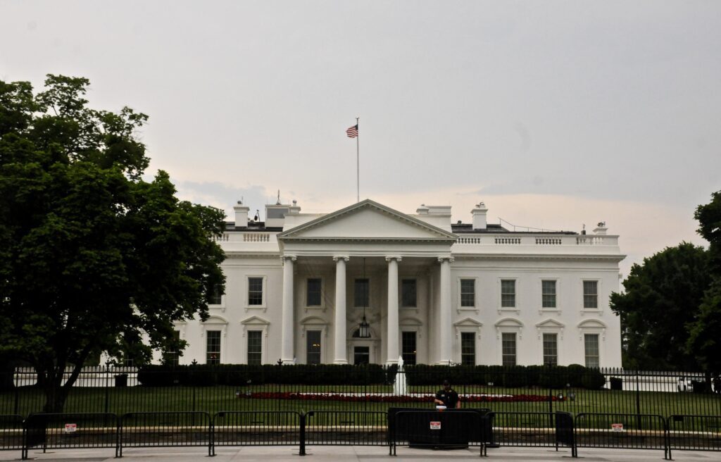 Trump Administration Conditions Harvard’s Funding on Eliminating DEI, Restricting Protests | News 1743778586 132246 1330904.jpg.2000x1282 q95 crop smart upscale.jpg